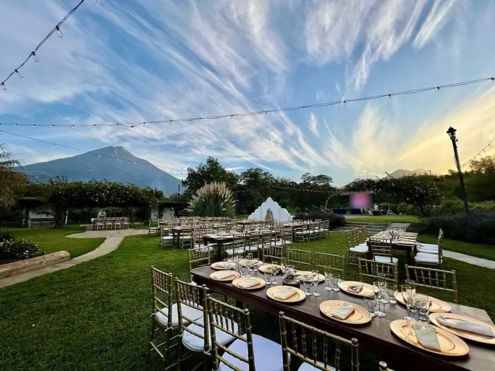 Destination Wedding in Antigua Guatemala: The Complete Guide